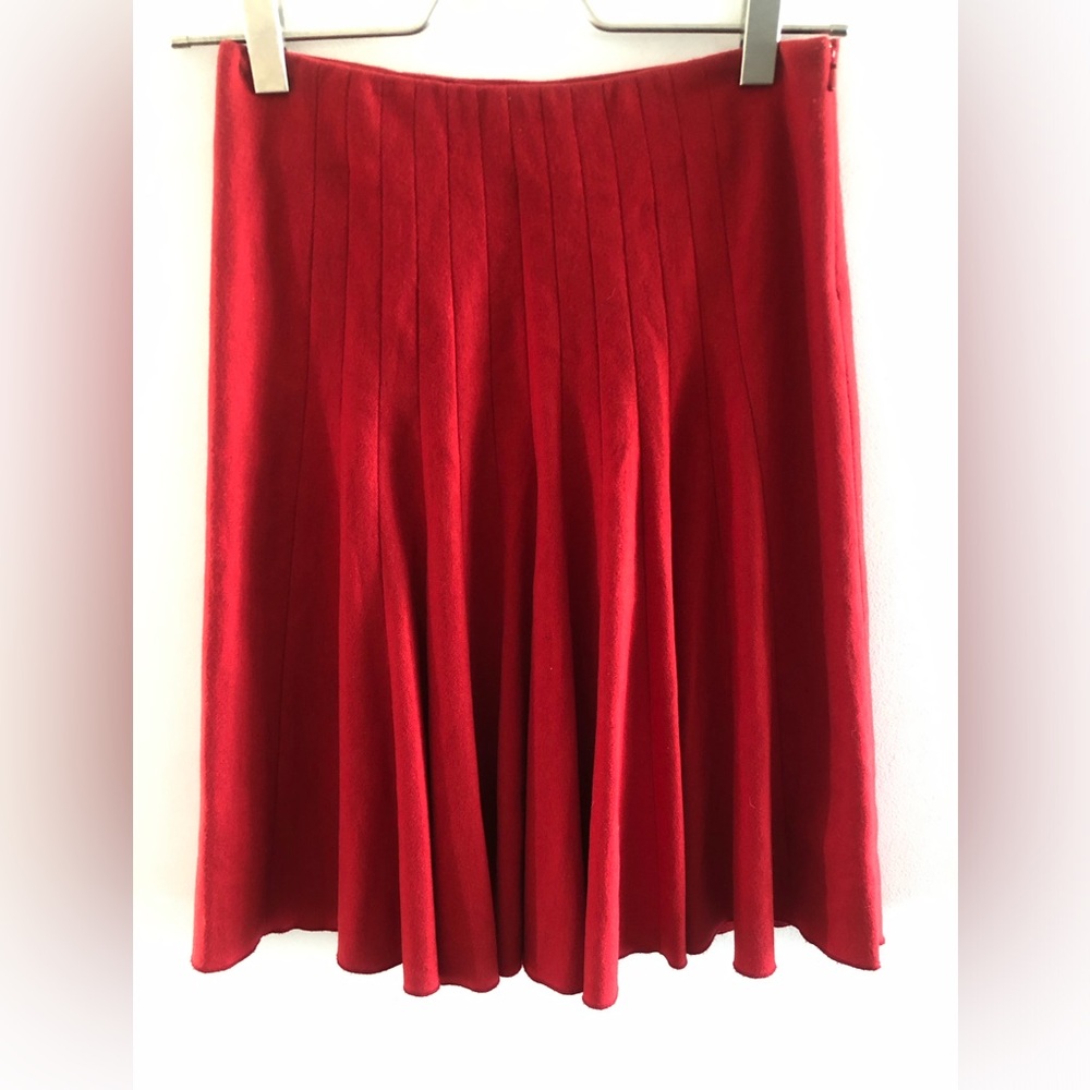 Club Monaco Pleated Red Wool Skirt size 0